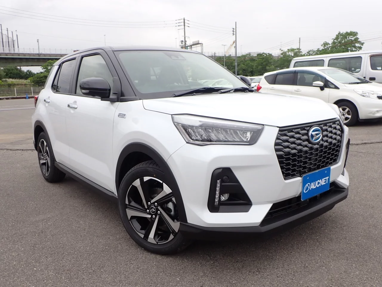 Daihatsu Rocky  с аукциона в Японии