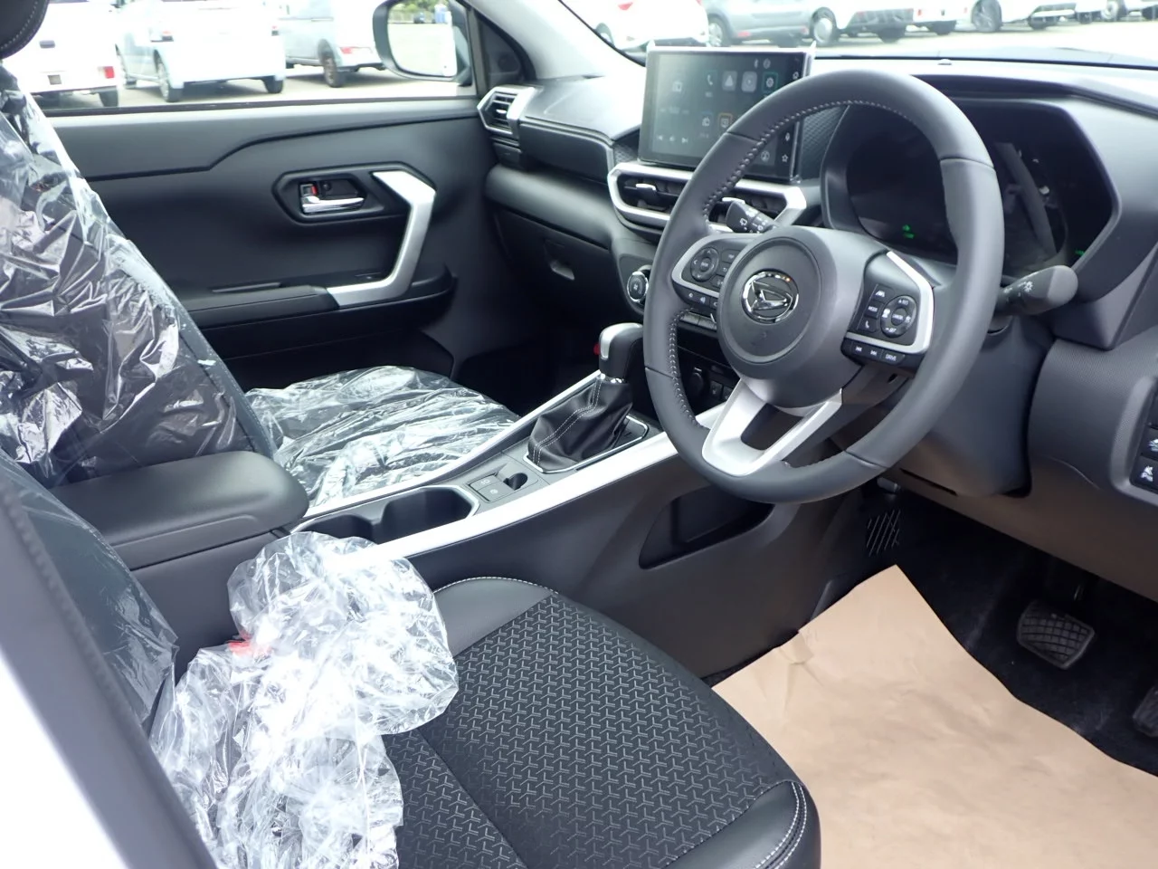Daihatsu Rocky  с аукциона в Японии