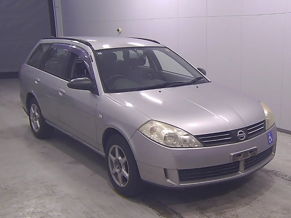 Nissan Wingroad  с аукциона в Японии