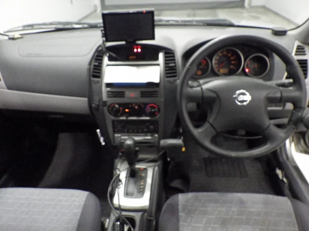 Nissan Wingroad  с аукциона в Японии