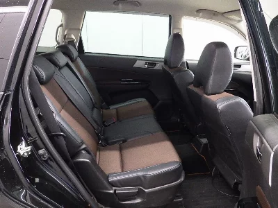 Subaru Exiga Crossover 7