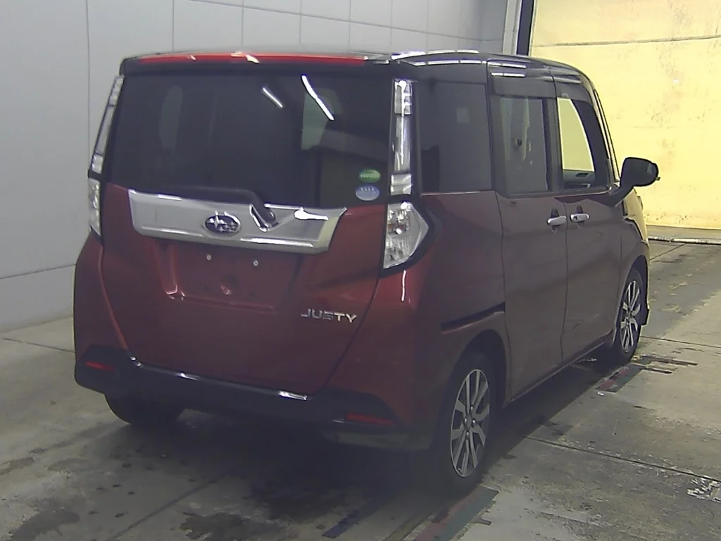 Subaru Justy  с аукциона в Японии