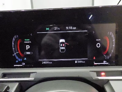 Nissan Aura