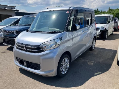 Mitsubishi eK X Space