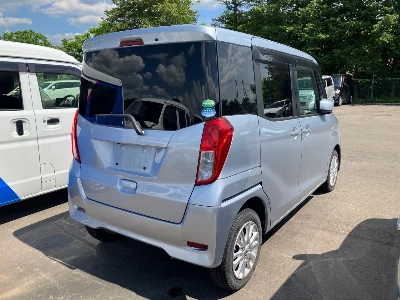 Mitsubishi eK X Space