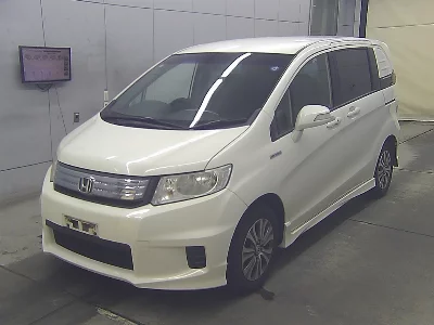 Honda Freed Spike