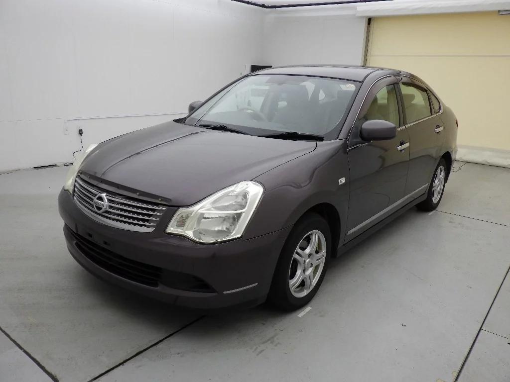Nissan BLUEBIRD SYLPHY  с аукциона в Японии