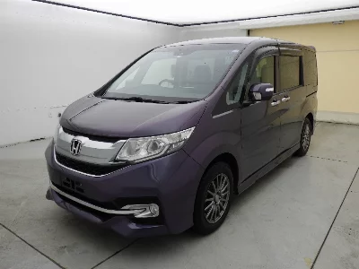 Honda STEPWGN SPADA