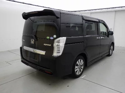Honda STEPWGN SPADA