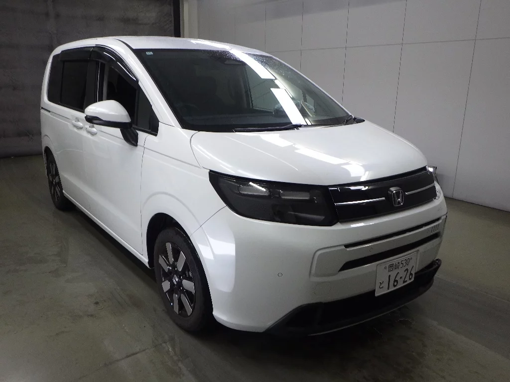 Honda Freed  с аукциона в Японии