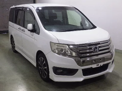 Honda STEPWGN SPADA