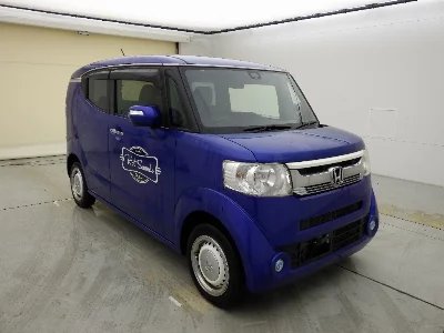 Honda N-Box Slash