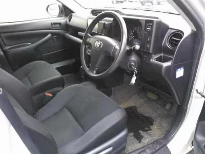 TOYOTA SUCCEED WAGON