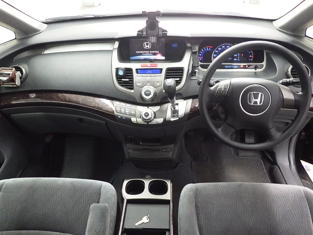 Honda Odyssey  с аукциона в Японии