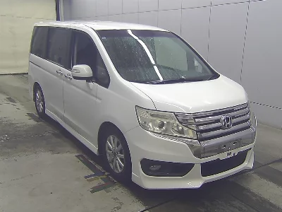 Honda STEPWGN SPADA