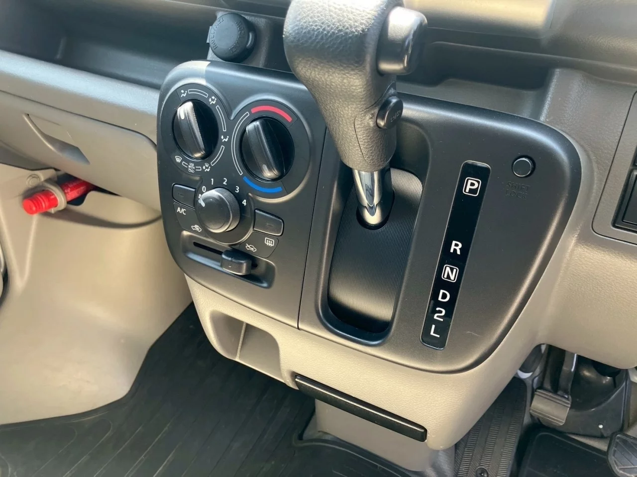 Nissan NV100 Clipper  с аукциона в Японии