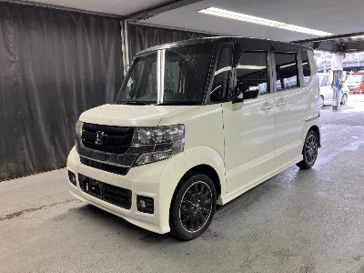 Honda N BOX CUSTOM