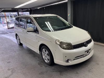 Nissan Lafesta