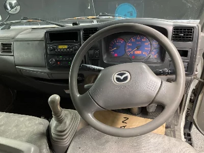 Mazda TITAN DASH