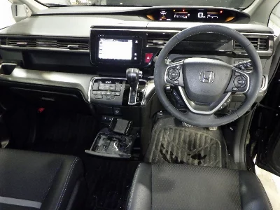 Honda STEPWGN SPADA
