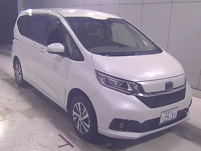 HONDA FREED+
