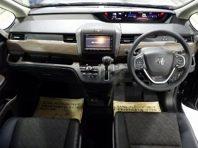 HONDA FREED+