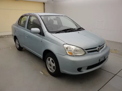 Toyota Platz