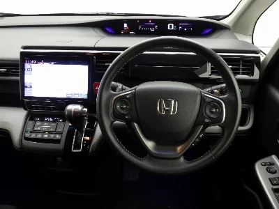 Honda STEPWGN SPADA