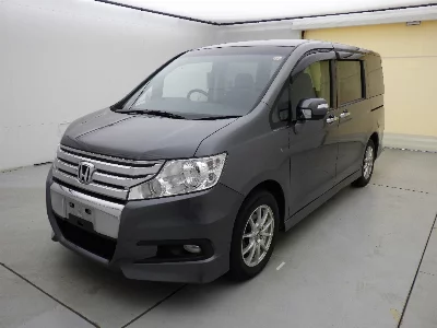 Honda STEPWGN SPADA