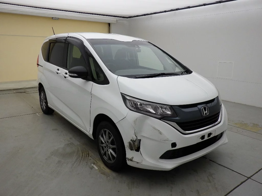 Honda Freed  с аукциона в Японии