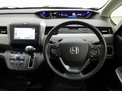 HONDA FREED+