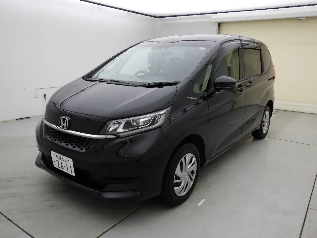 Honda Freed  с аукциона в Японии
