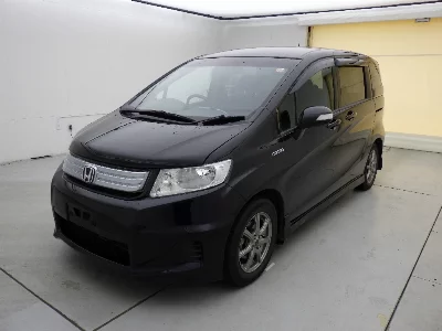 Honda Freed Spike