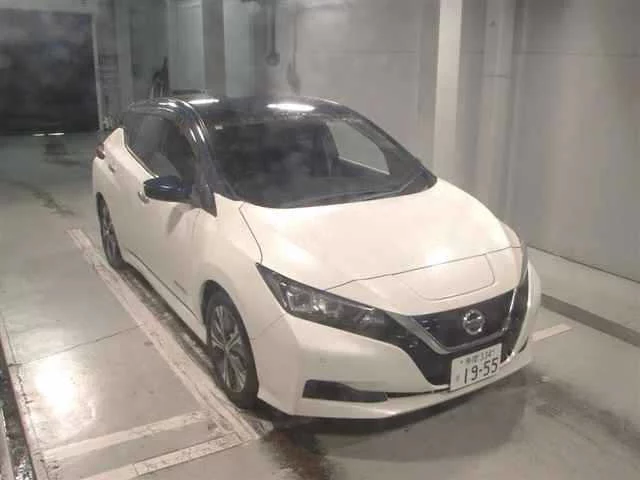 Nissan Leaf  с аукциона в Японии