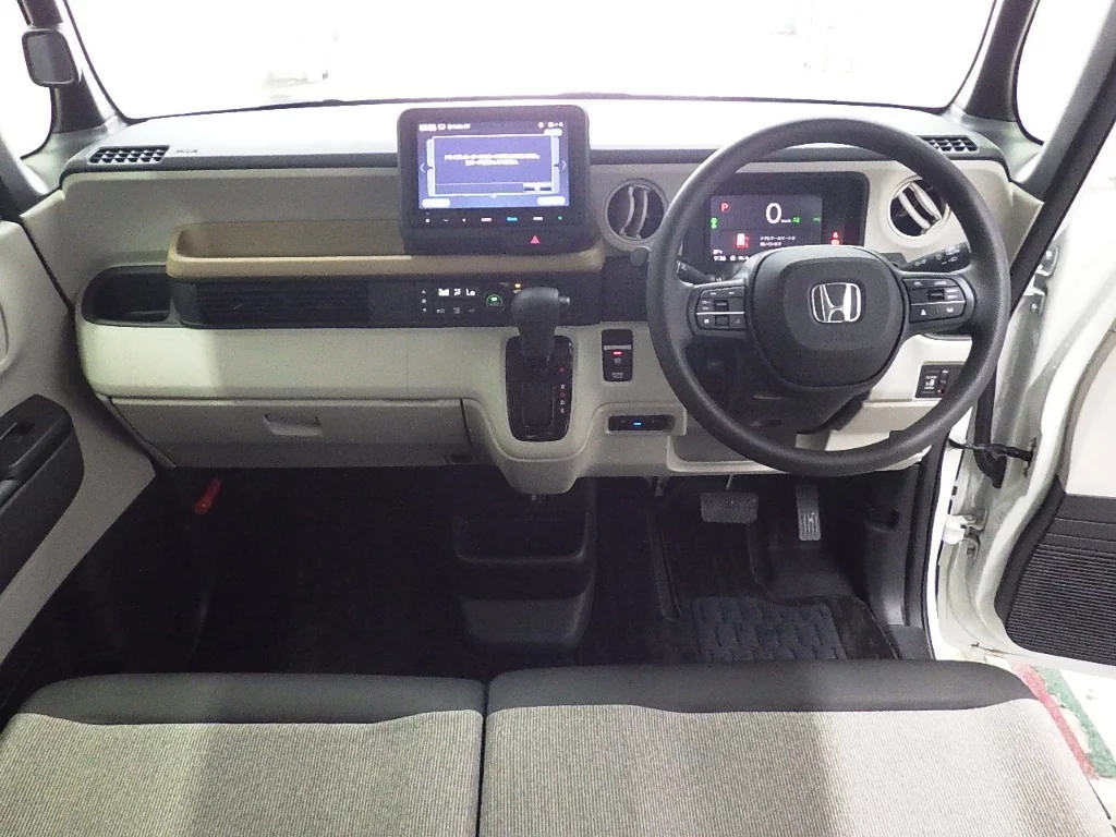 Honda N-Box  с аукциона в Японии