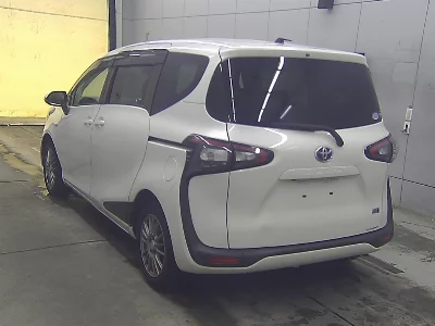 Toyota Sienta