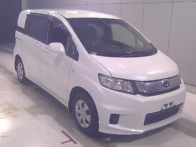HONDA FREED SPIKE