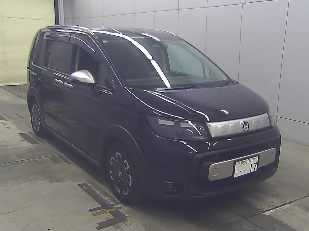Honda Freed  с аукциона в Японии