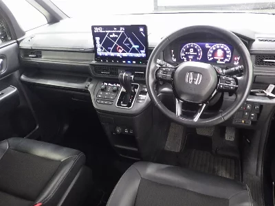 Honda STEPWGN SPADA