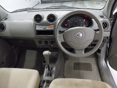 Nissan PINO
