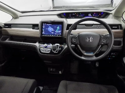HONDA FREED+