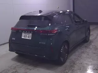 Nissan Aura