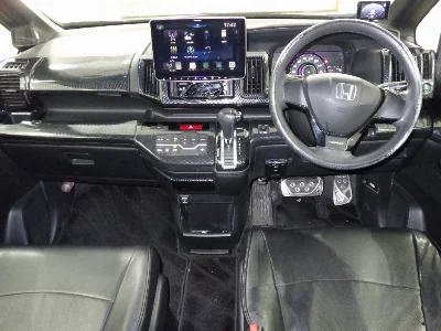 Honda STEPWGN SPADA