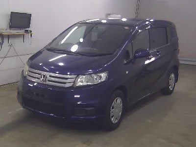 Honda Freed Spike