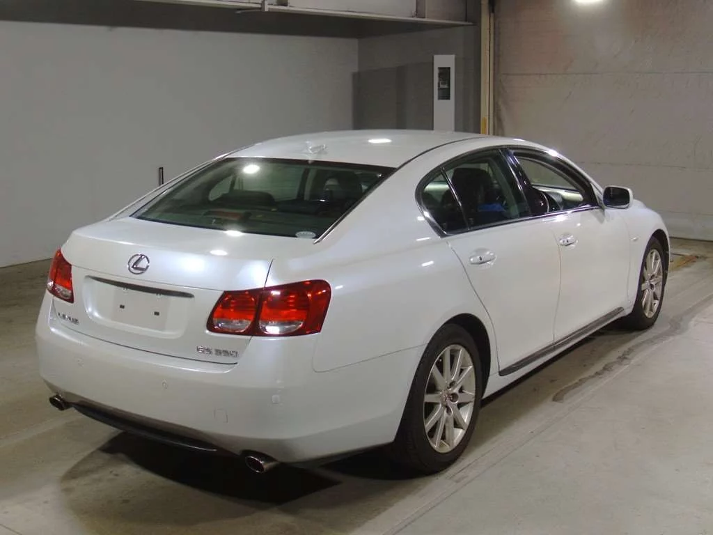 Lexus GS  с аукциона в Японии