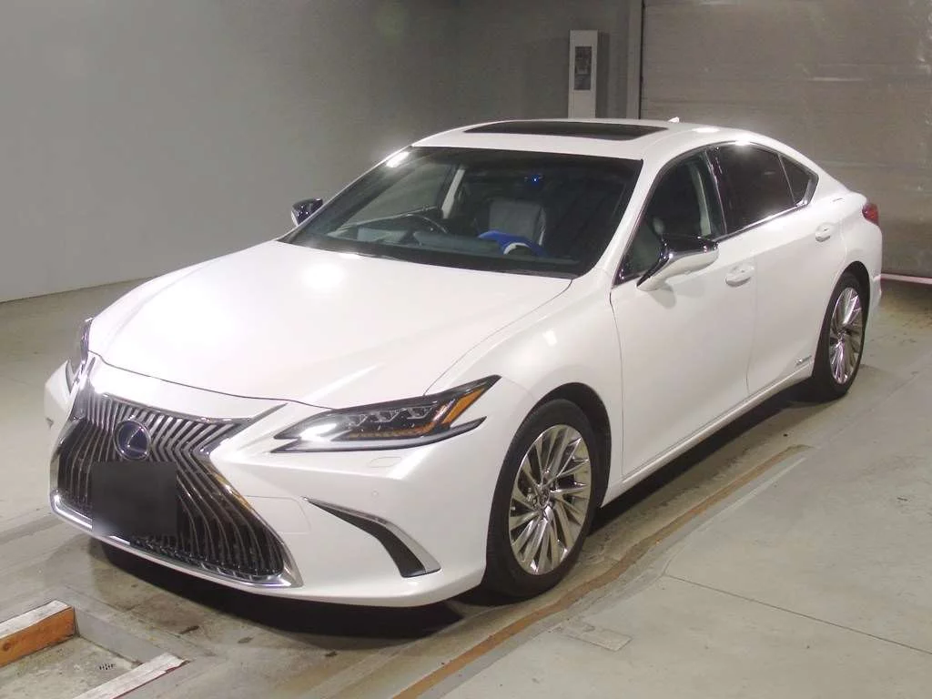 Lexus ES300h  с аукциона в Японии