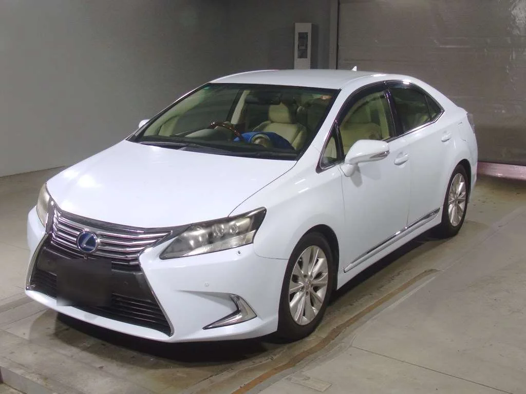 Lexus HS250h  с аукциона в Японии