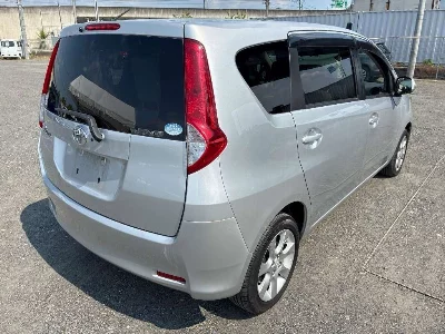 Toyota Passo Sette