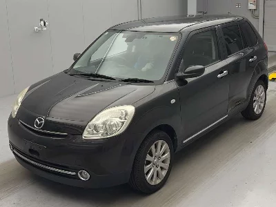 Mazda Verisa