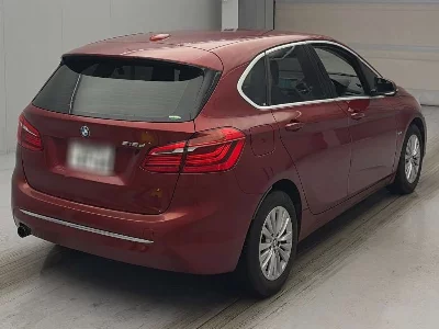 BMW 2 SERIES